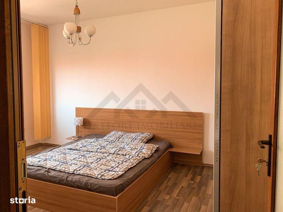 Apartament ultracentral, centrala proprie