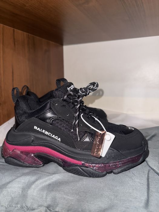Balenciaga triple S