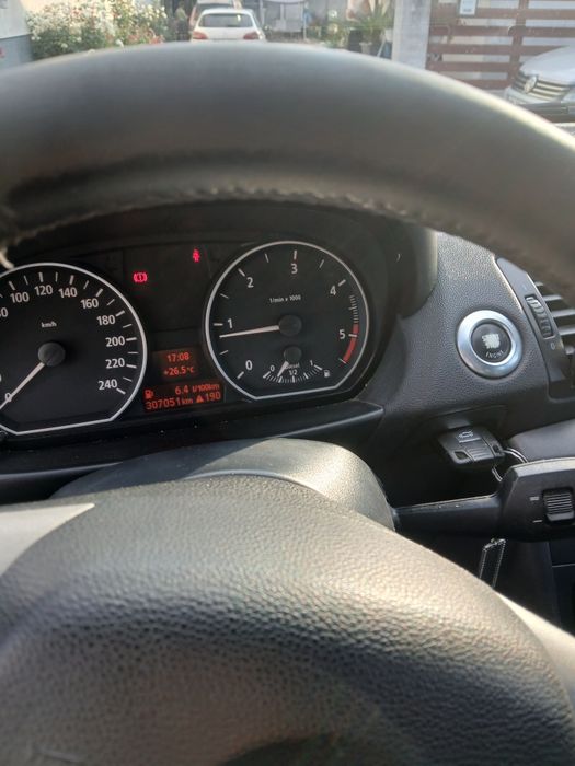 Vand Bmw 118  2006 2.0 diesel