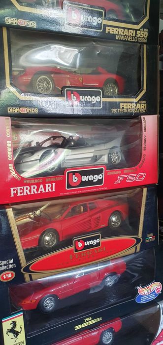Hot Wheels Ferrari 1:18,F40,166 MM Barchetta,365 GTB4,250 Testarossa