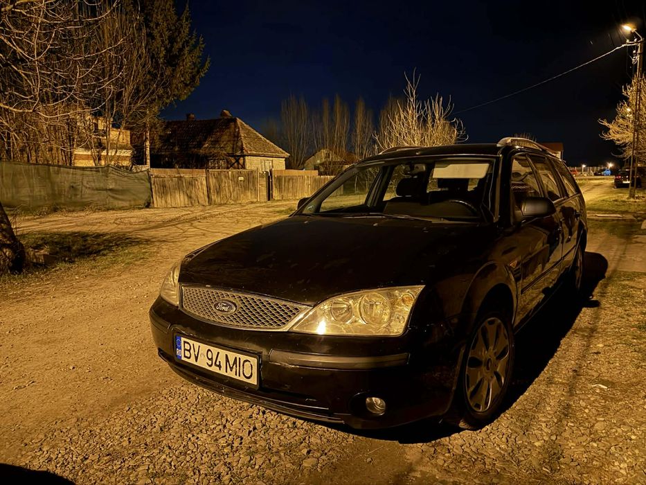 Ford Modeo 2002 ,nu are asigurare si ambreaju patineza rest functioneza bine