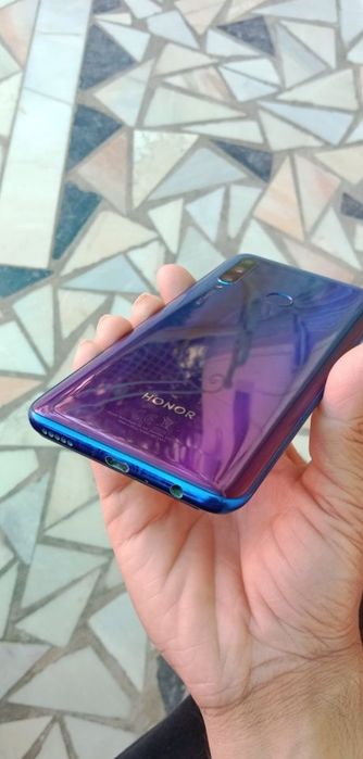 Honor 10i holati yaxshi