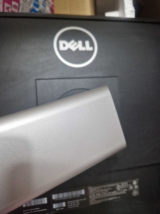 Monitor Dell produs cu ridicata personala din Chiajna