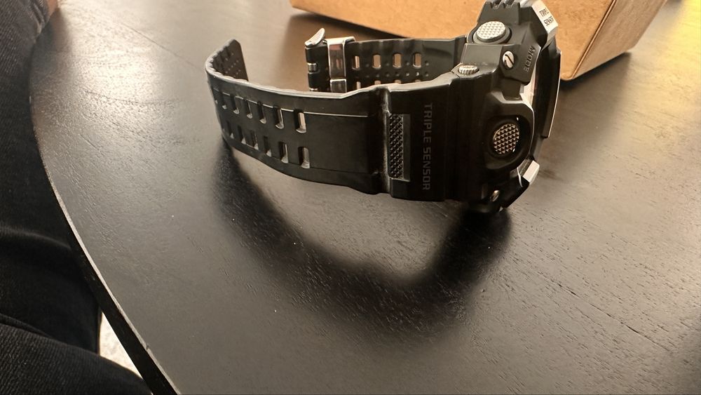 Casio G-shock rangeman GW-9400