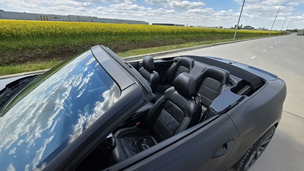 Ford mustang cabrio