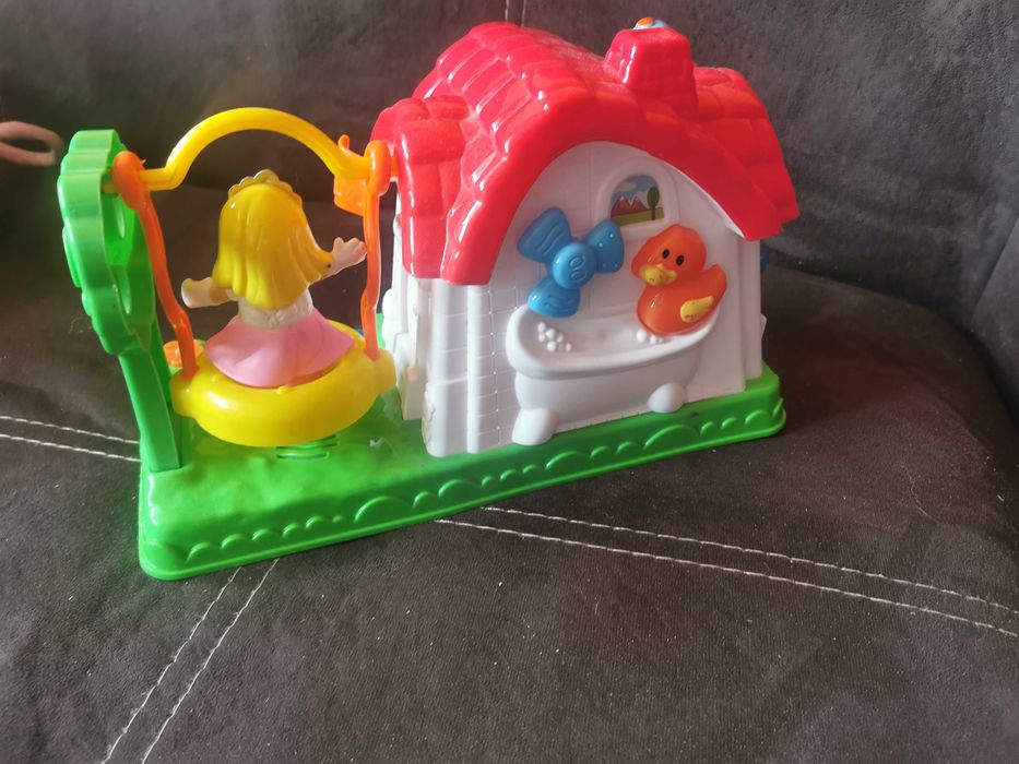 Играчка Fisher - price кула, къщичка, куфарче за рисуване