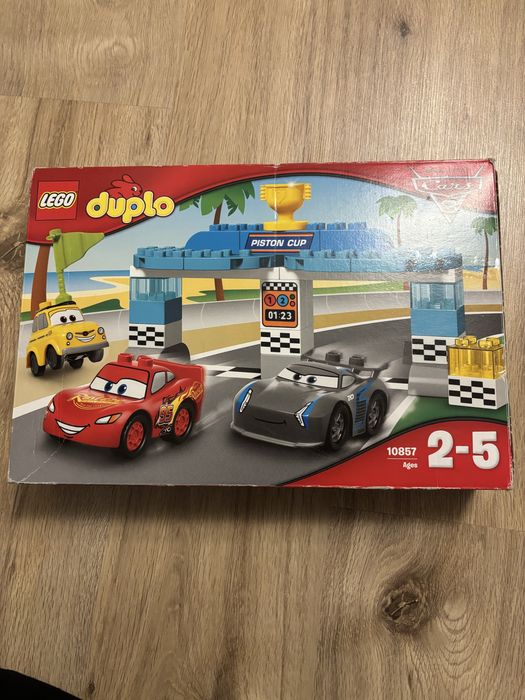 LEGO DUPLO - Piston Cup Race  cod 10857