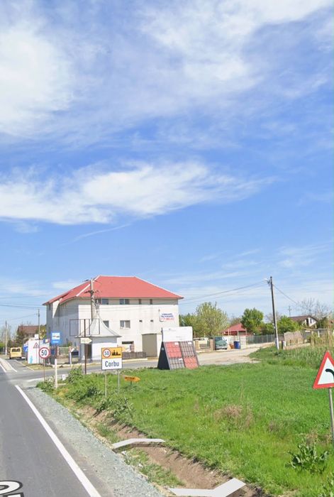 Vand teren la intrarea in corbu