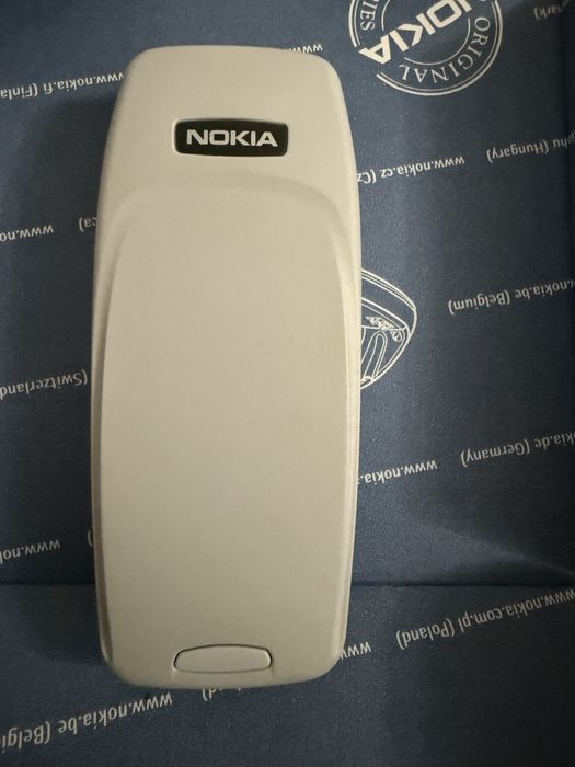 Nokia 3330. Nokia