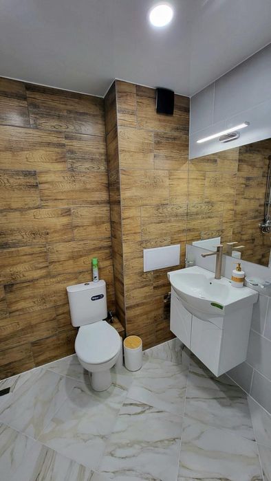 Продава се Двустаен апартамент в Търговище, Вароша - 68 кв.м за 1050 €/кв.м - Снимка #5