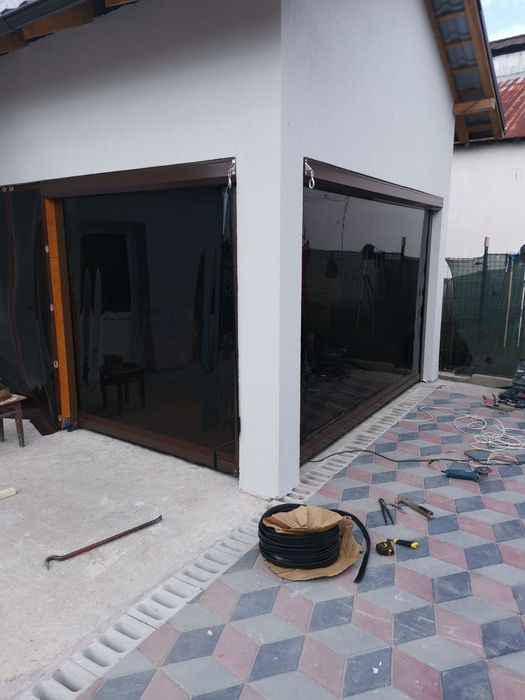 Terase cu folie polycristal