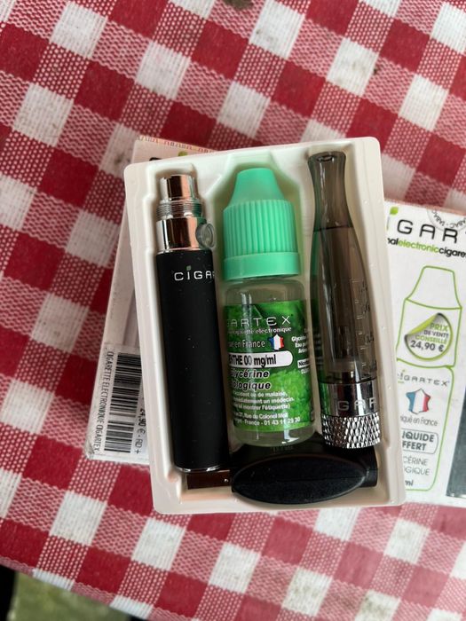 Tigare electronica/vape rencarcabil!!