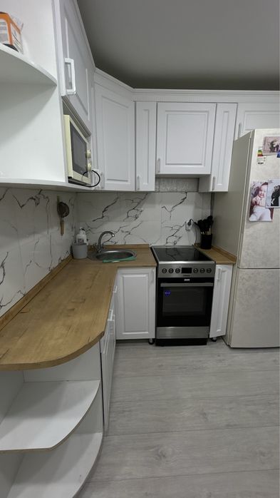 Прдам 4-х комнатную квартиру