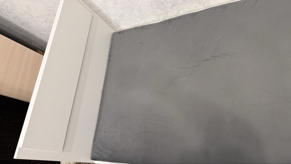 Продам односпальную кровать