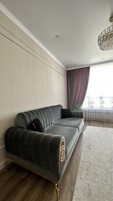 Продам диван в гостинную