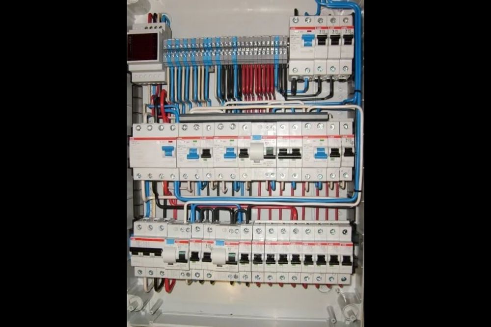 Услуга электрика