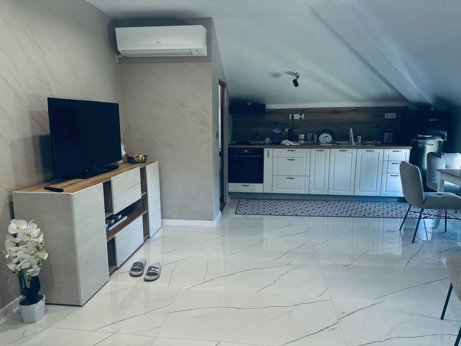 Дава се под наем Двустаен апартамент в Свиленград - 60 кв.м за 350 € - Снимка #7