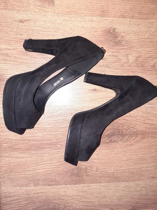 Обувки на висок ток 10см