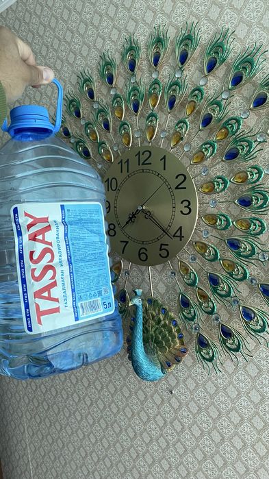 Часы настенные .