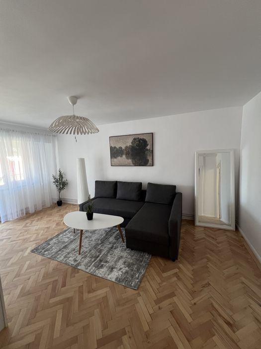 Apartameni de inchiriat central Otopeni