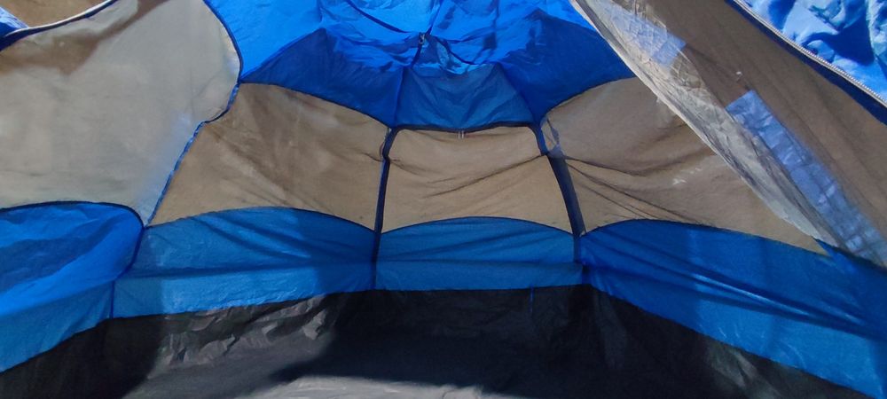 Продаем палатки в отличном состоянии