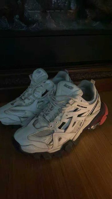 balenciaga track 2