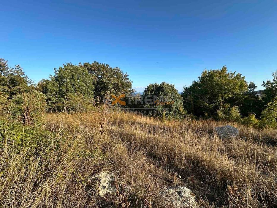 Парцел с нескриваема морска панорама