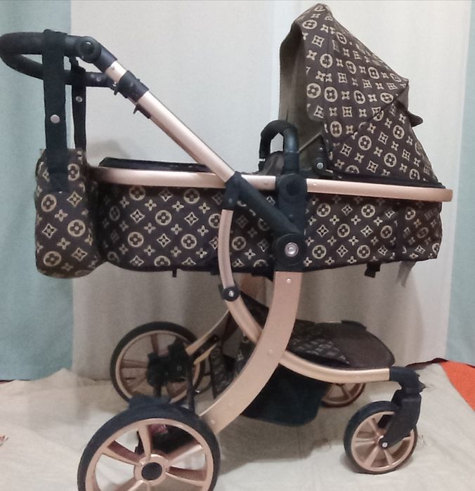 коляска для малыша