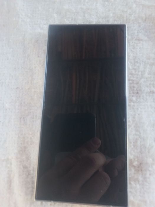 Samsung S24 ultra 12/512gb