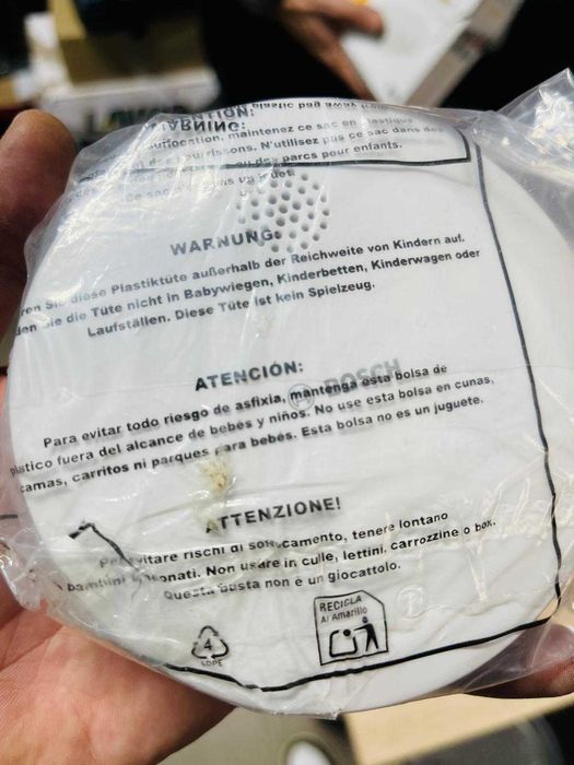 Detector de fum Bosch Smart Home II cu aplicație, baterie înlocuibilă