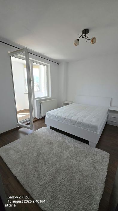 Vand apartament 2 camere decomandat in Deva, zona 22 Decembrie,