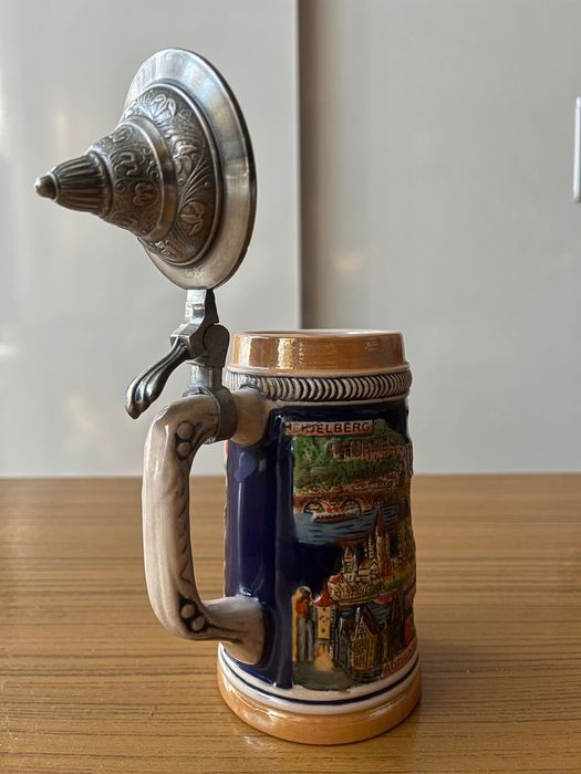 Порцеланова халба за бира