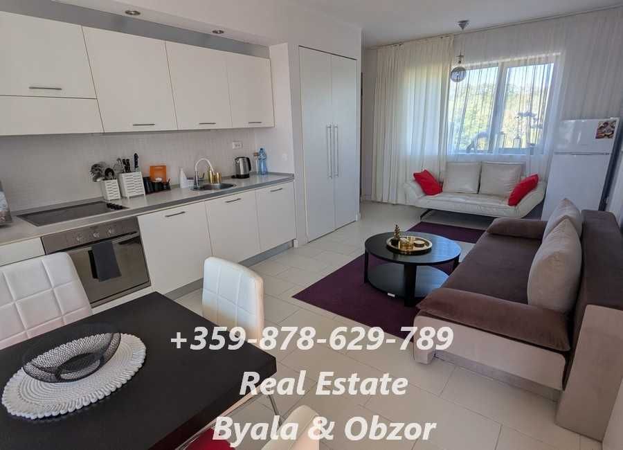 Продава се Двустаен апартамент в Обзор - 100 кв.м за 646 €/кв.м - Снимка #12