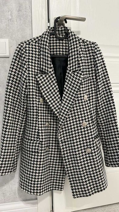 Женский пиджак 46 р-р