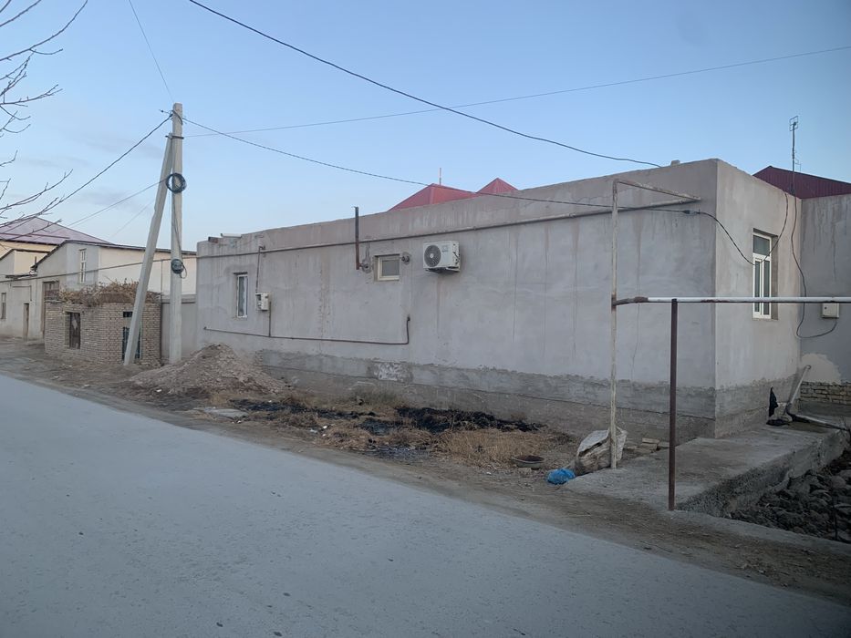 Срочно Уй сотилади Райцентор Хокимят Оркаси да  нархи келишилади