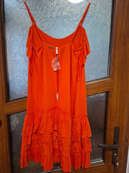 Rochie BSB nouă culoarea portocaliu 100% vâscoză mărimea M-L