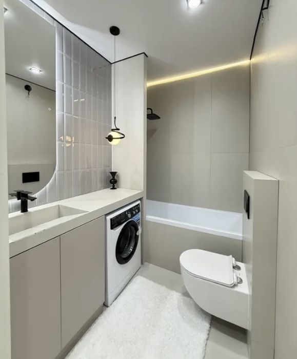 Кафельщик  скрытый люк и так далее+сантехника