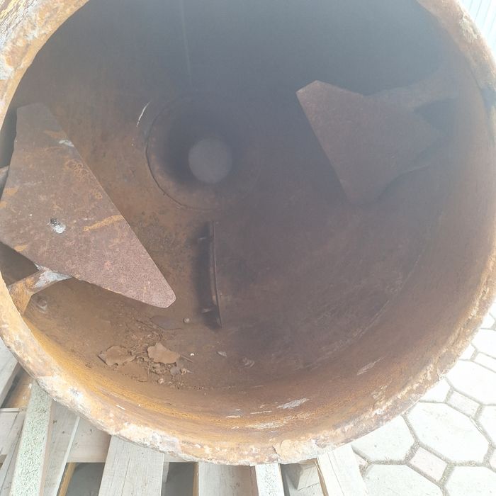 Груша на бетономешалку