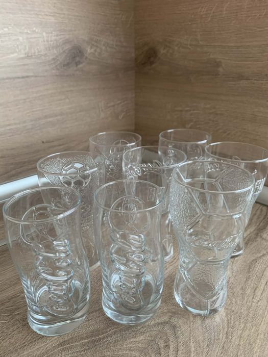 Стъклени чаши Coca Cola