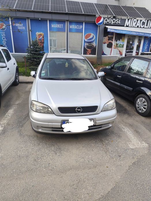 Masina Opel Astra g