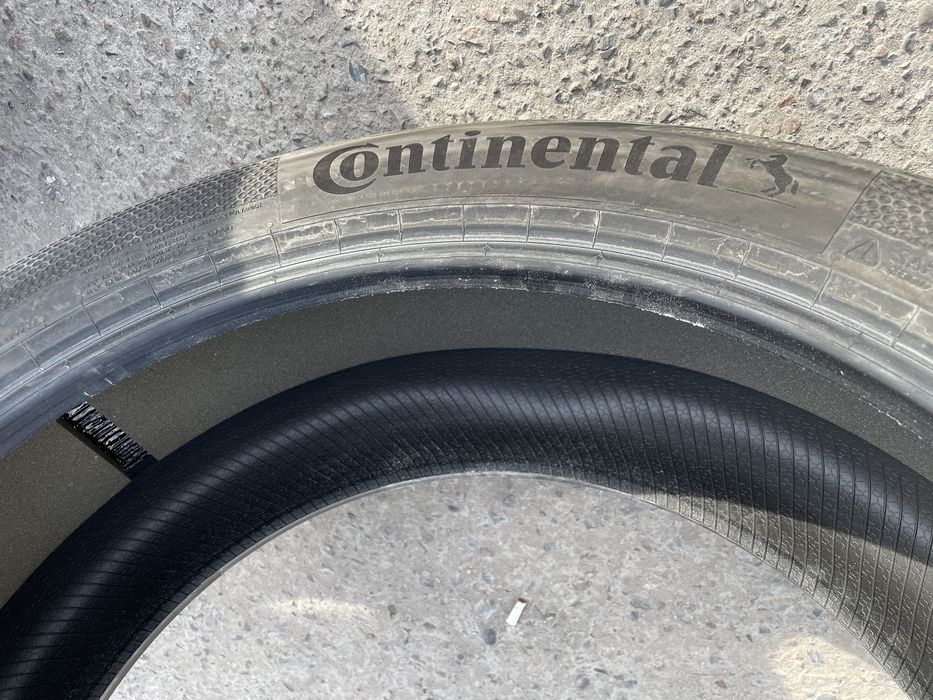 Continental balon 265/45/21
