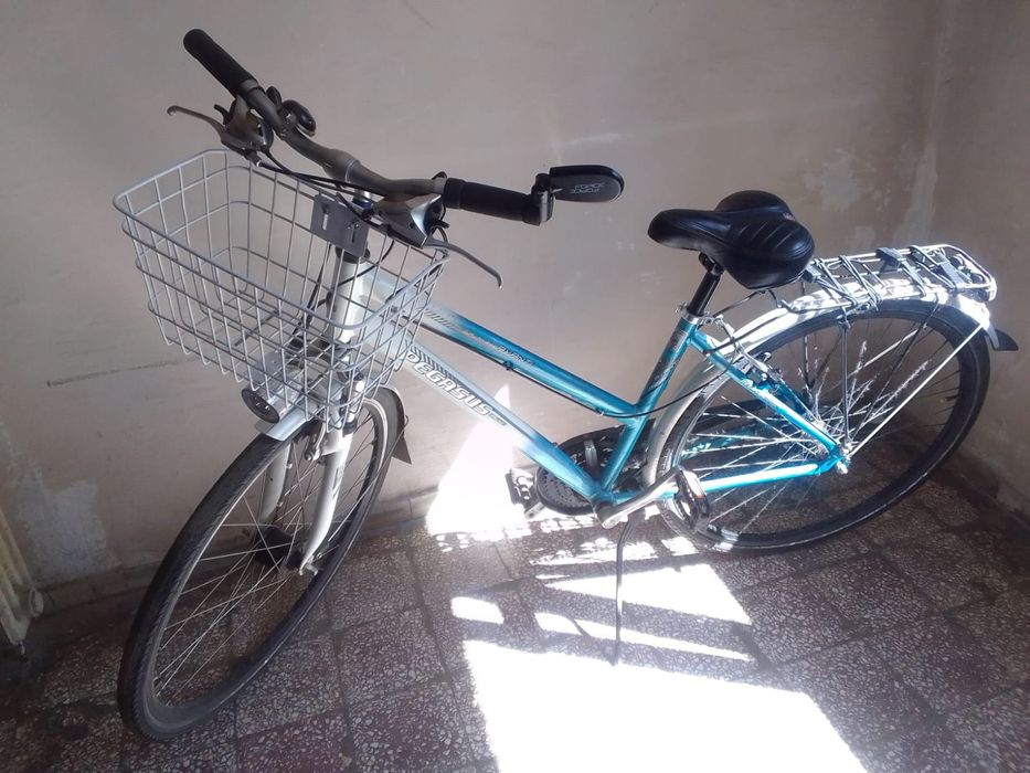Bicicleta de vanzare