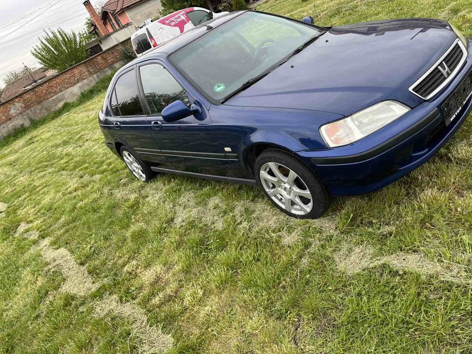 Honda Civic 1.4 бензин