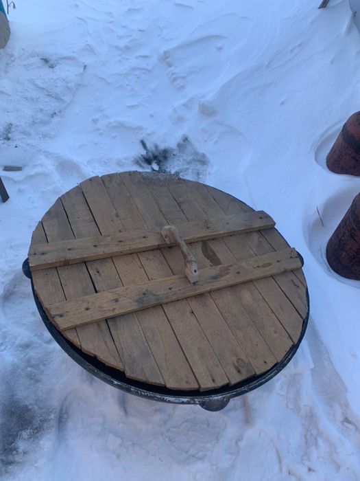 Казан для приготовления блюда продается