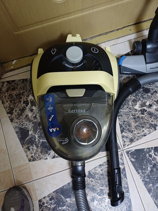 Aspirator Philips   nu trimit prin curier