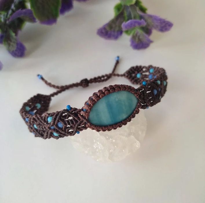 Браслет. Размер регулируется.