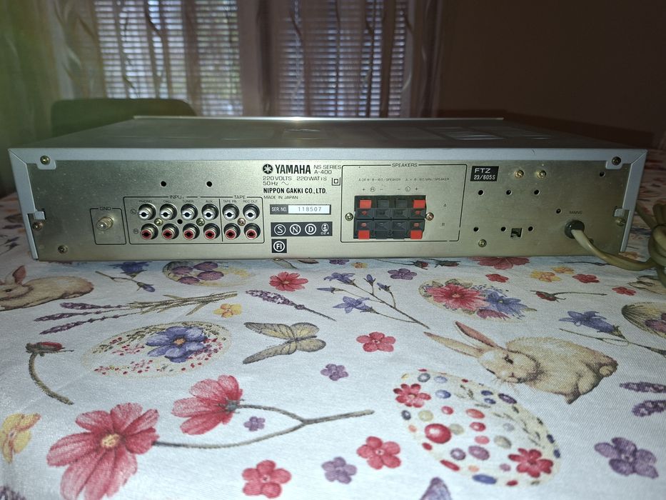 Yamaha A-400 усилвател