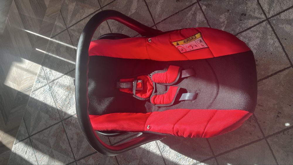 Продам автолюльку happych