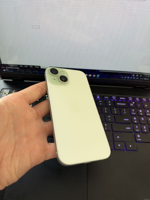 iphone 15 green 128 GB