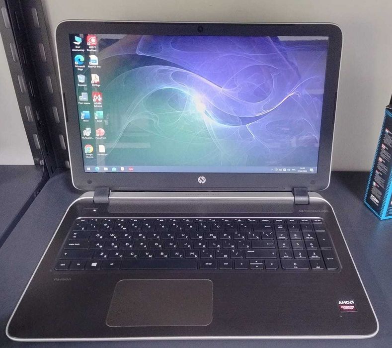ноутбук HP Pavilion 15
